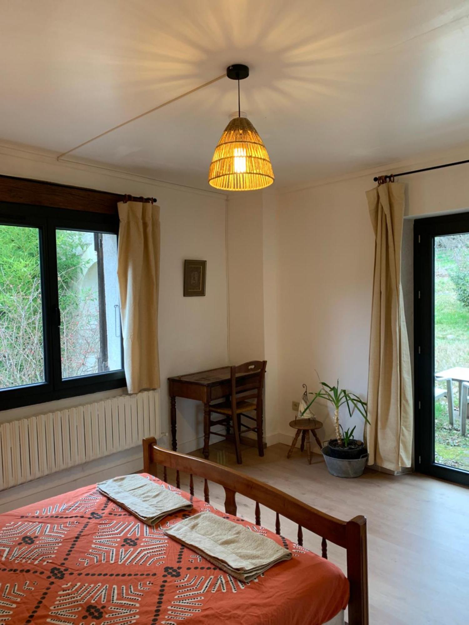 Les Favouilles - Gite & Chambres D Hotes Dauphin Zimmer foto